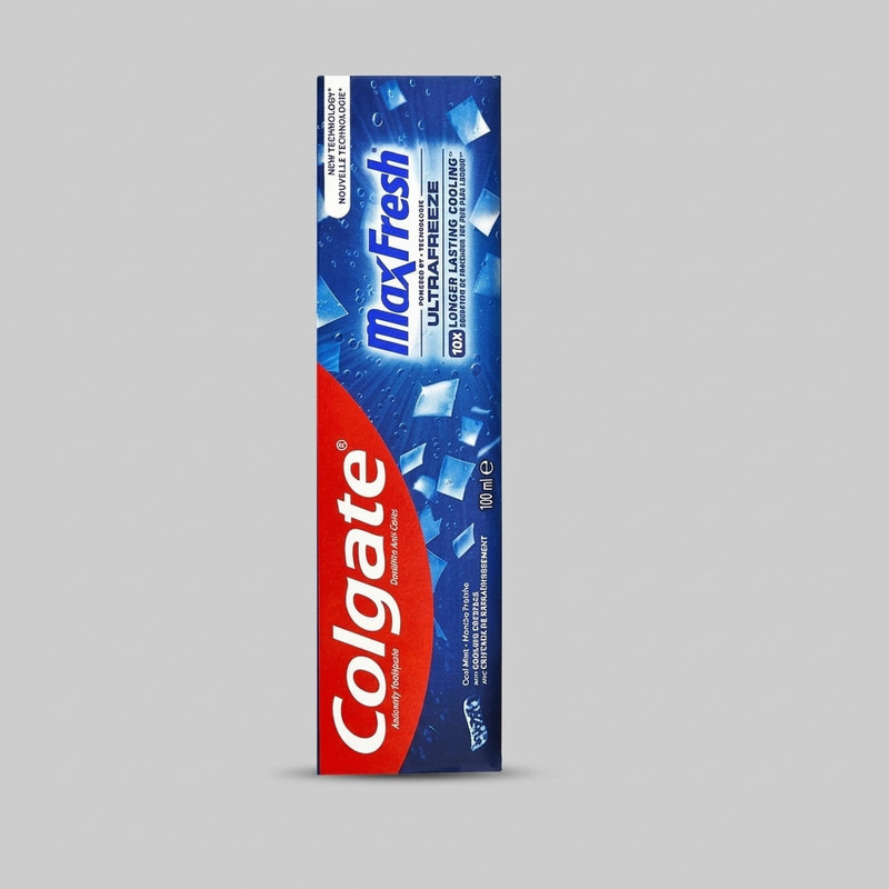 خمیر دندان سفیدکننده کلگیت مدل Max Fresh ULTRAFREEZE حاوی سدیم لوریل سولفات، مناسب بزرگسالان و همه دندان ها حجم 100 میلی‌لیتر