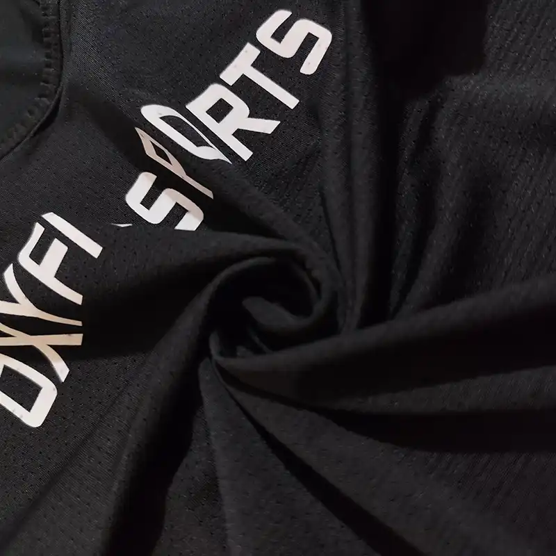 تاپ ورزشی زنانه مدل آیلین کد 03