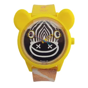 ساعت مچی عقربه ای کیو اند کیو مدل RP02J800Y-smilesolar