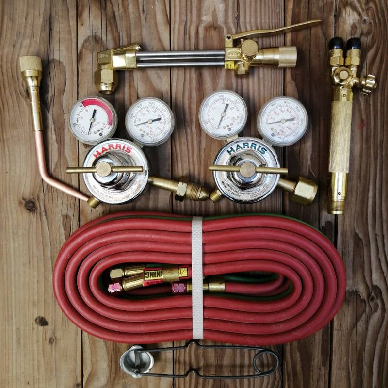 ست 2 عددی مانومتر جوشکاری هریس مدل 650L ست 2 عددی مانومتر جوشکاری هریس مدل 650L