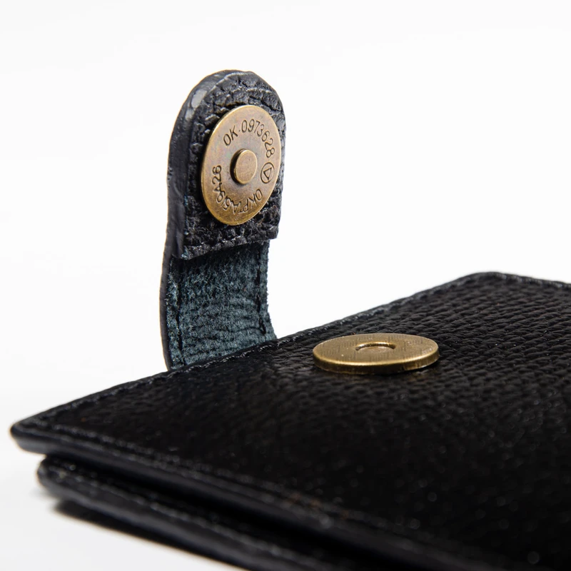 عکس شماره 11 : کیف دسته چک مردانه چرمینه اسپرت کد dd-79008