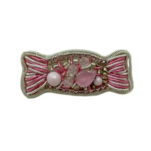 گل سینه زنانه کیکی رایکی مدل BB09438-013
