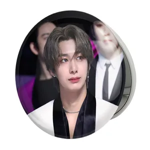 آینه جیبی خندالو طرح هیونگ وون گروه مانستا اکس MONSTA X مدل تاشو کد 12275 