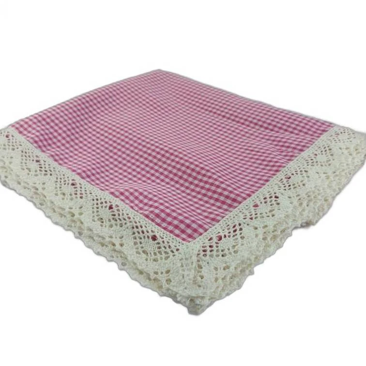 رومیزی مدل چهار خانه طرح آزاد سرا  سایز 250x150 سانتی‌متر