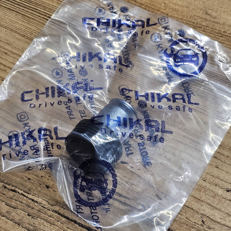 مغزی فندک خودرو چیکال مدل P-960 مناسب برای پژو 206 و 207