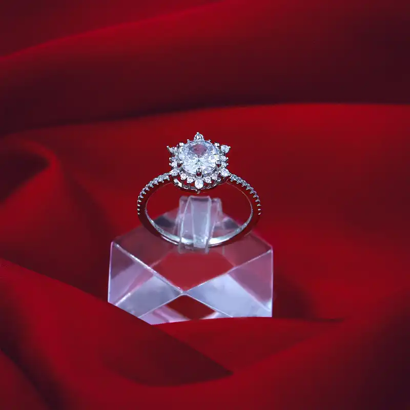 انگشتر نقره زنانه جی تی ای مدل جی نایس