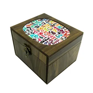 جعبه هدیه مدل چوبی طرح تایپوگرافی کد 1857677