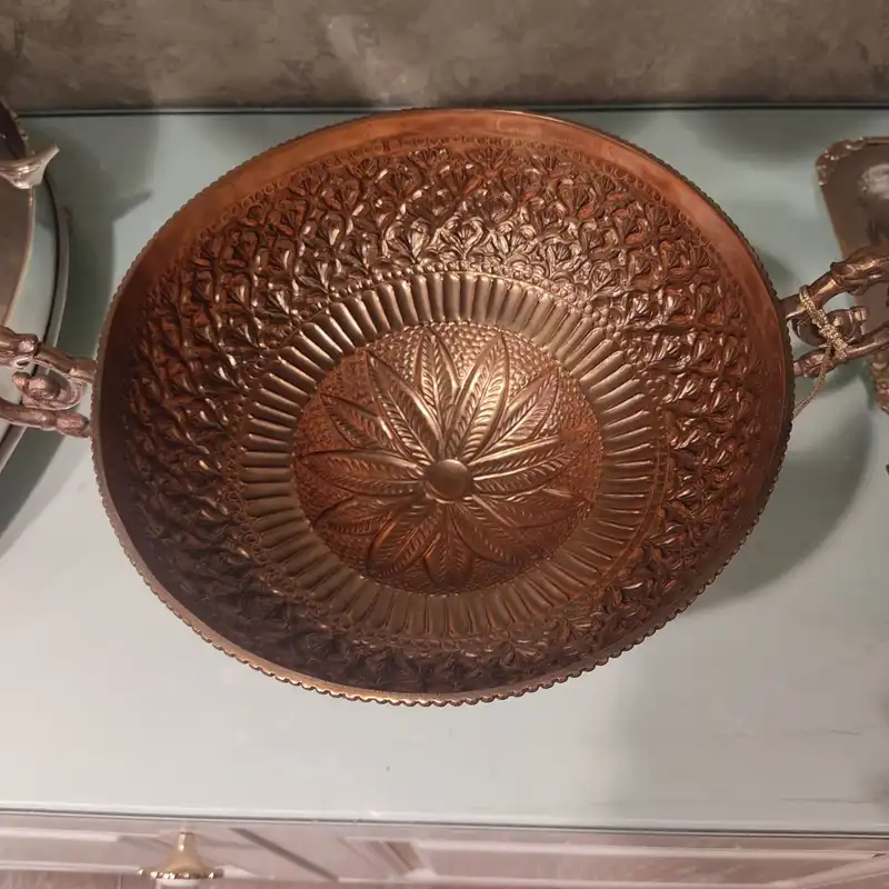 میوه خوری برنجی مدل پایه دار کد 98716