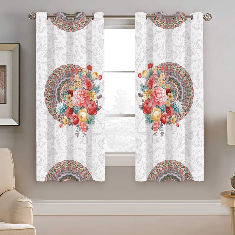 پرده نیروانا طرح سنتی مدل مخمل کد 4568 سایز 140×200 سانتی متر