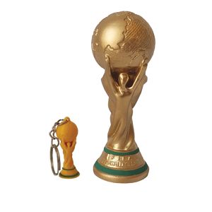 نقد و بررسی مجسمه مدل جام جهانی به همراه جاکلیدی توسط خریداران