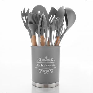 نقد و بررسی سرویس کفگیر و ملاقه 12 پارچه مدل Utensil kitchen 45 توسط خریداران