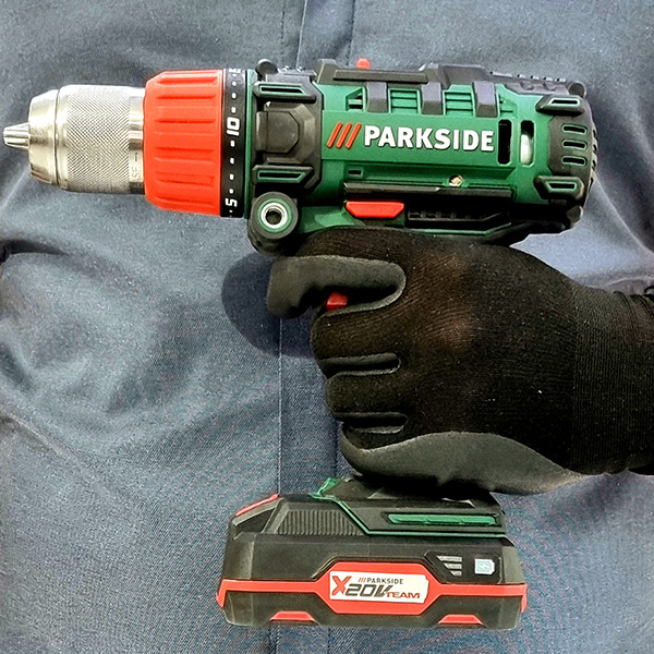 دریل پیچ گوشتی چکشی شارژی پارکساید مدل B2