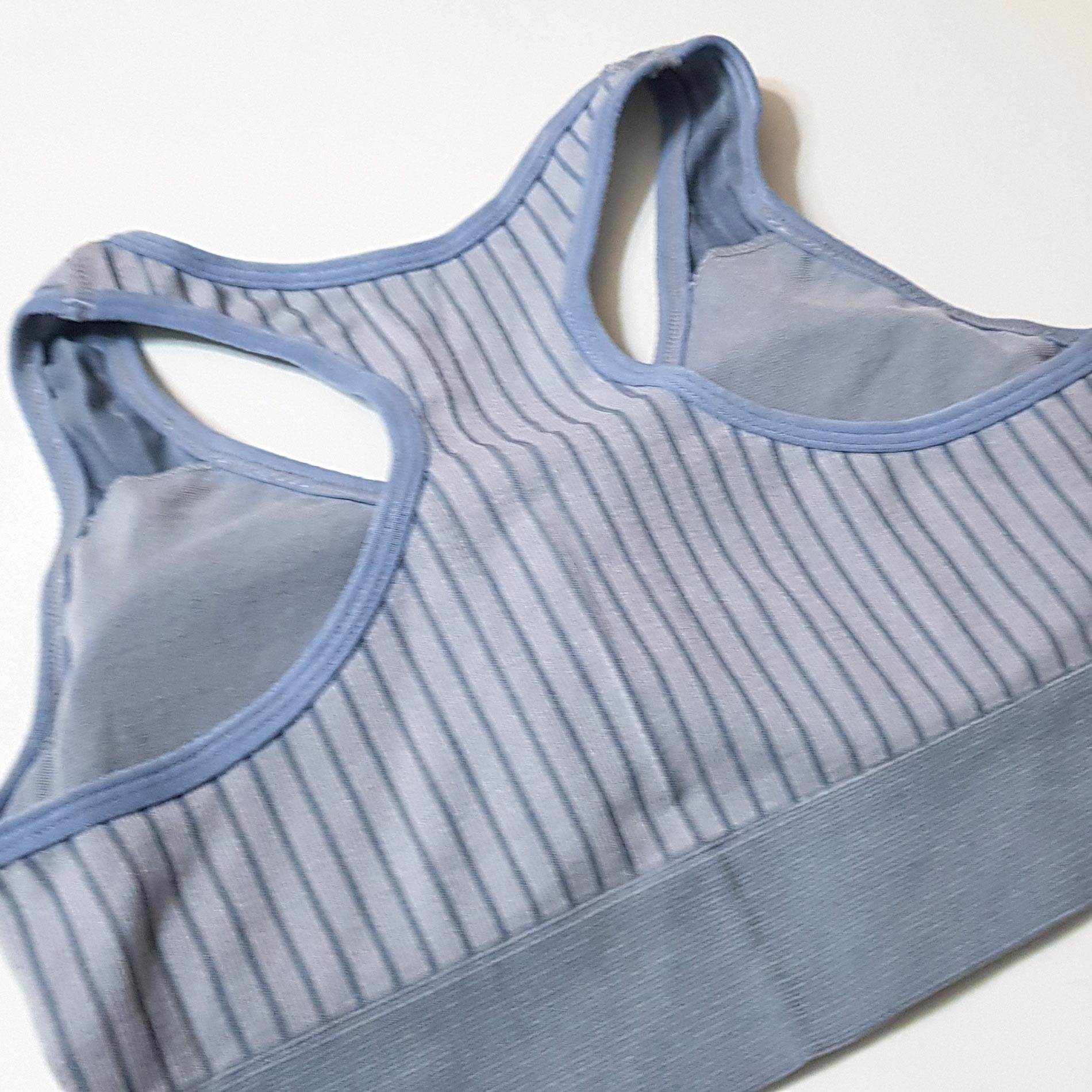 نیم تنه ورزشی زنانه ماییلدا مدل قهرمانی بدون فنر پددار کد 4560 رنگ آبی