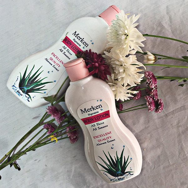 لوسیون بدن مرکن مدل Aloevera حجم 400 میلی لیتر لوسیون بدن مرکن مدل Aloevera حجم 400 میلی لیتر