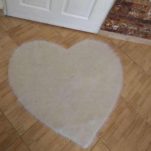 پادری کالامیر مدل خز خرگوشی طرح قلب پشت چرم کد 100 سایز 100x100 سانتی متر