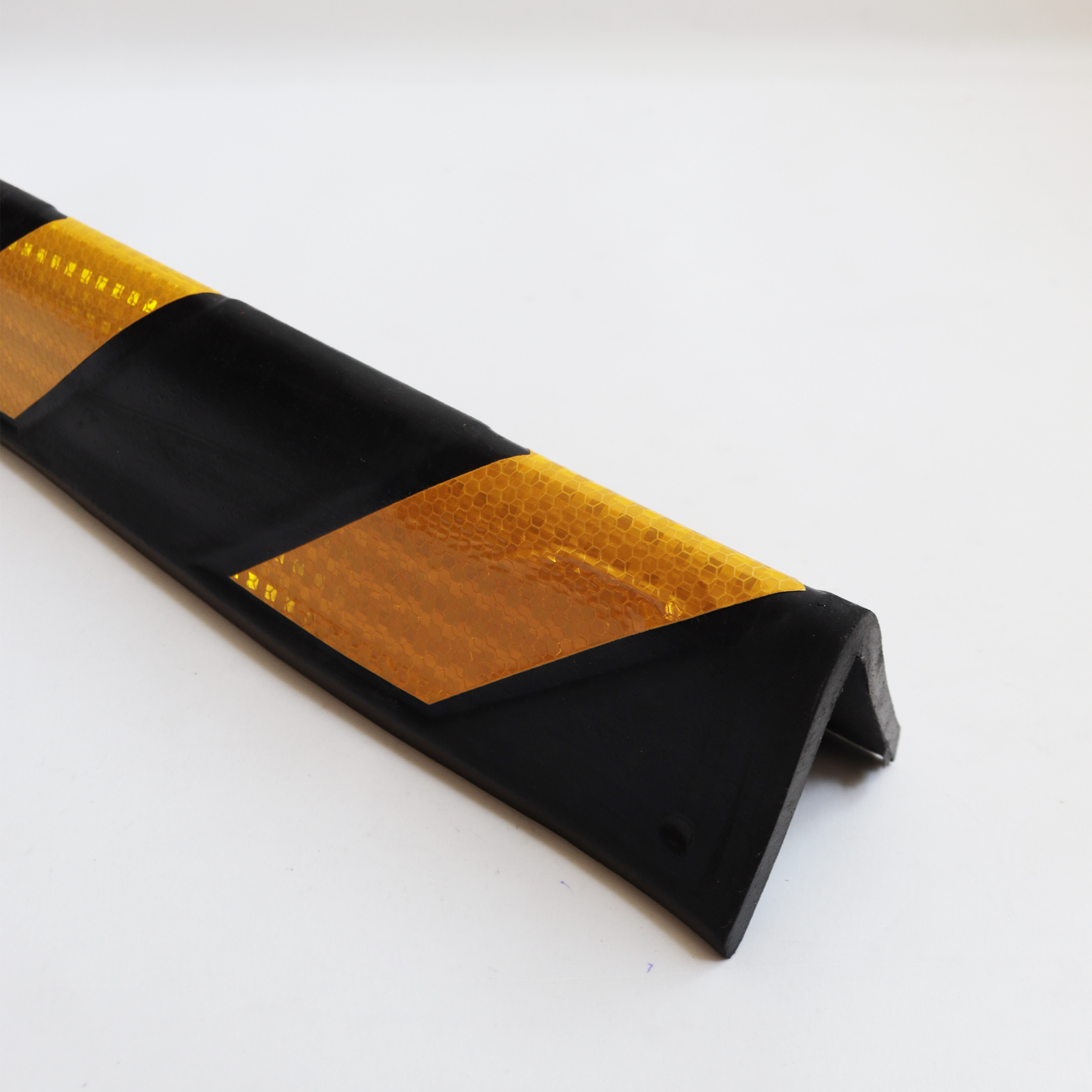 محافظ ستون سامکو مدل YPM-80CM