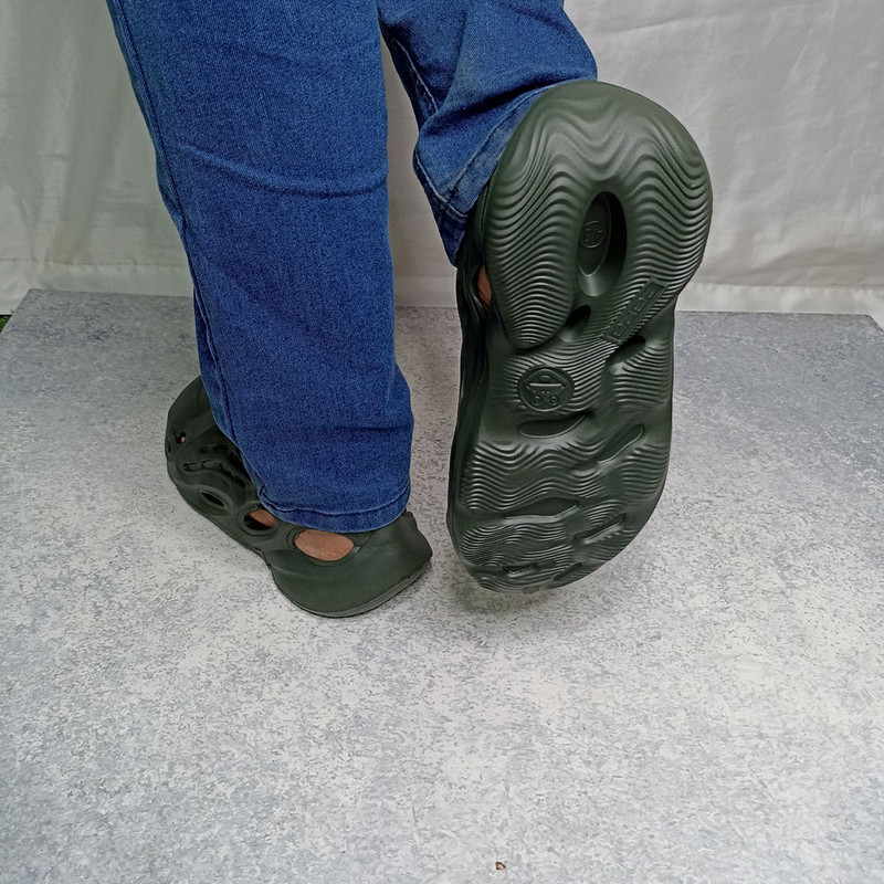 کفش ساحلی پاپا مدل یزی فوم فضایی کد 1399-DGN