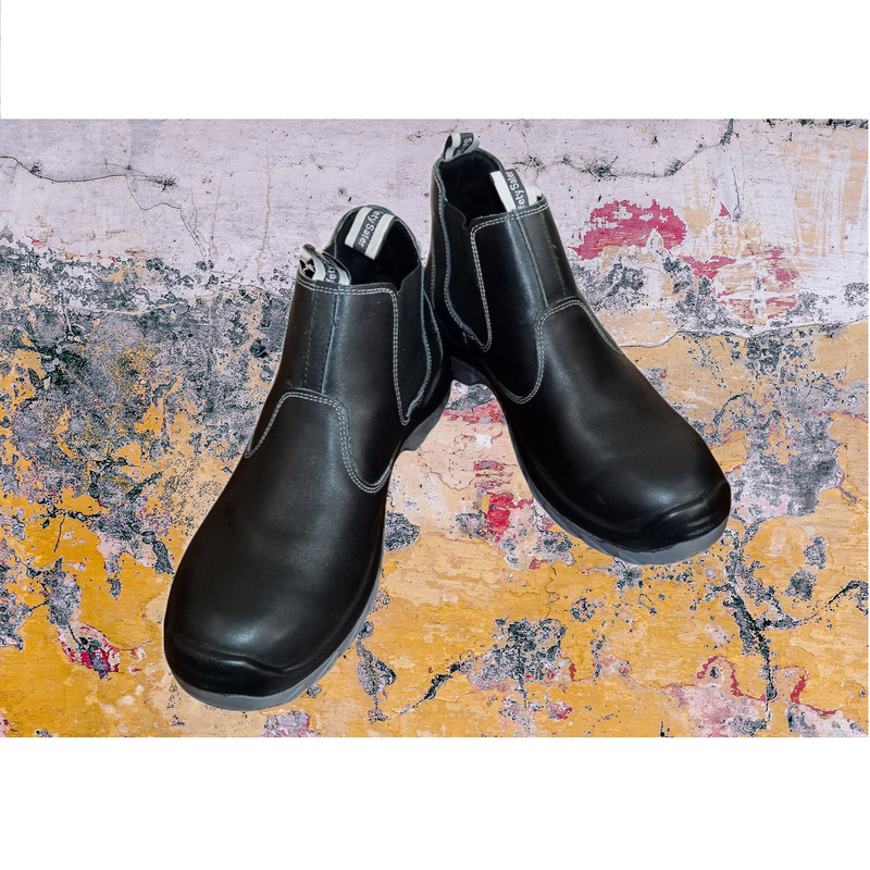 کفش ایمنی مدل چرم طبیعی گاوی بغل کشدار کد 09