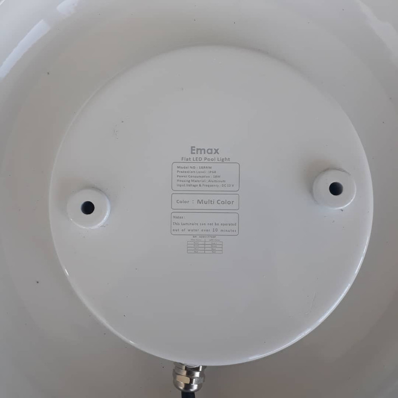 چراغ استخری 54 وات ایمکس مدل فلت فول کالر کد 54RRRGB