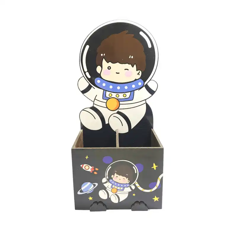 جامدادی رومیزی مدل فضانوردی فانتزی کد 03