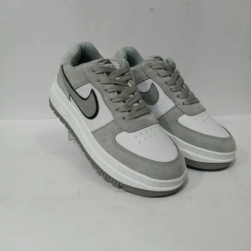 کفش پیاده روی مردانه مدل Air Force 7 کد 199901440025