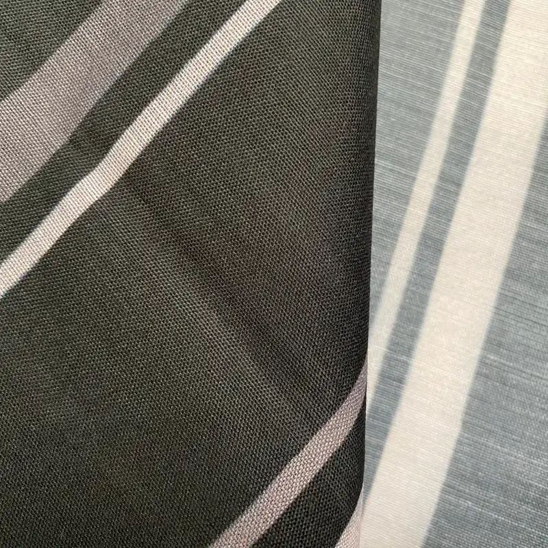 روسری زنانه مدل نخی چهارفصل قواره بزرگ کد 1356