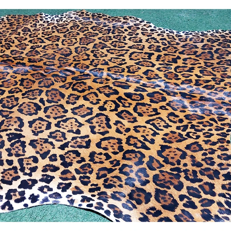 عکس شماره 4 : فرش پوست مدل لئوپارد