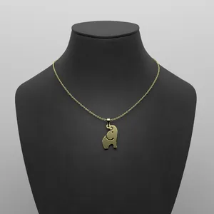 گردنبند طلا 18 عیار زنانه مدوپد مدل فیل کد T2-1-1018