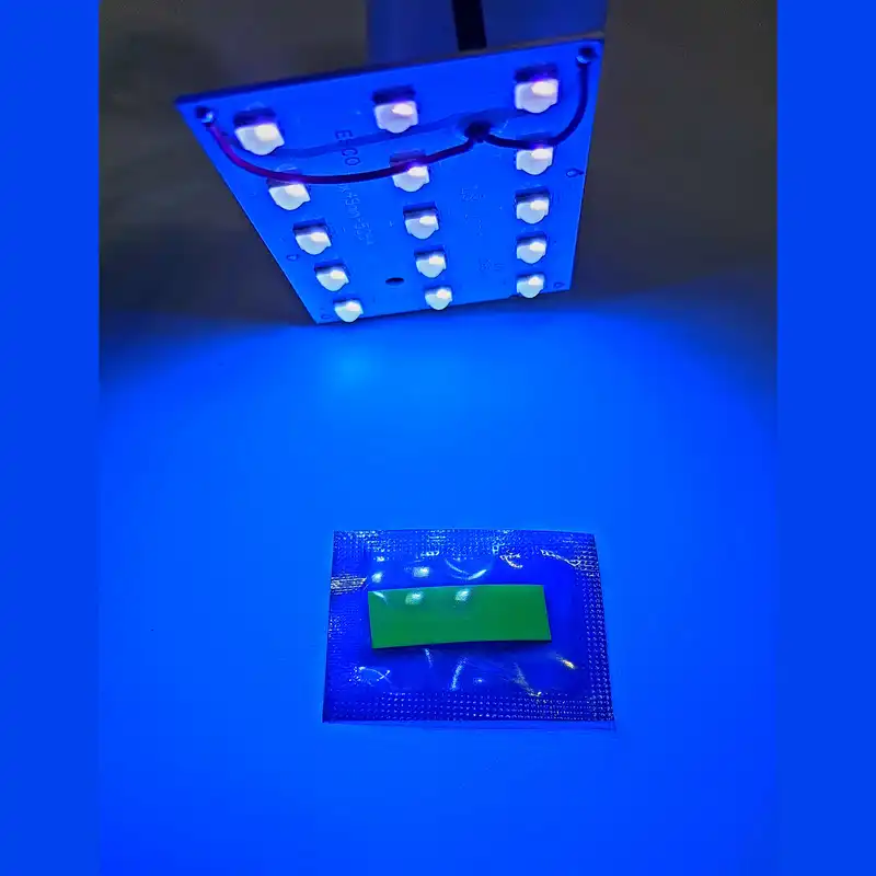 چراغ اضطراری مدل USB UV 365nm