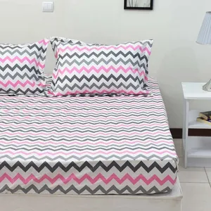 سرویس ملحفه مدل نخی طرح زیگزاگ کد 1403یک نفره دو تکه