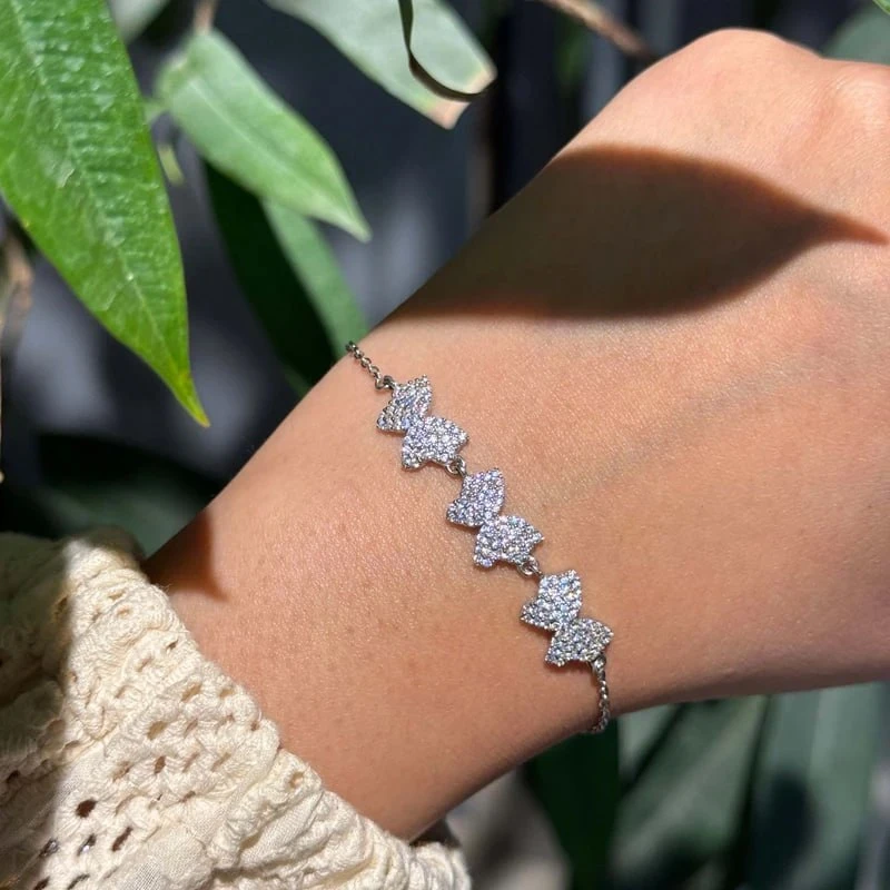 عکس شماره 3 : دستبند زنجیری نقره زنانه مدل پروانه پاپیونی کد 0467