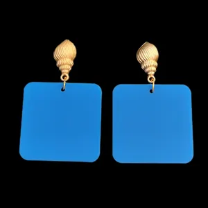 گوشواره زنانه مدل مربع پلکسی