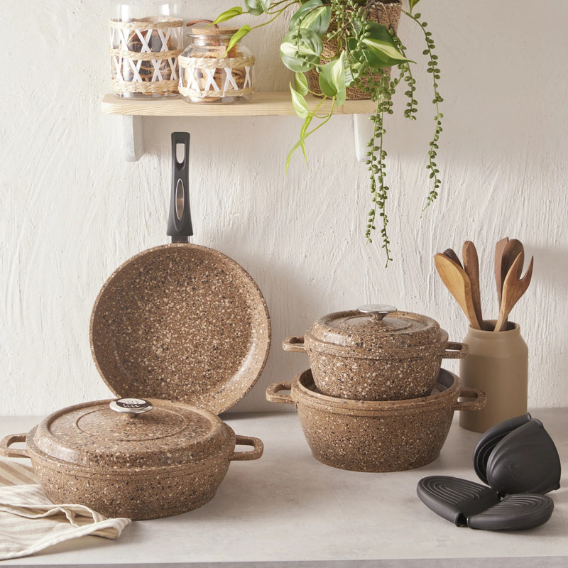 سرویس قابلمه و تابه چدنی 7 پارچه کاراجا مدل Marlon Dokum