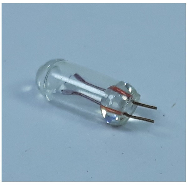 لامپ 6 ولت 1وات مدل TCL-061بسته 4 عددی لامپ 6 ولت 1وات مدل TCL-061بسته 4 عددی