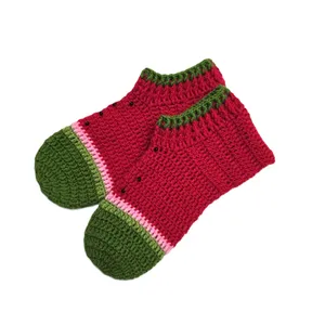 پاپوش دست دوز زنانه مدل گلبرگ هندوانه ای کد 113