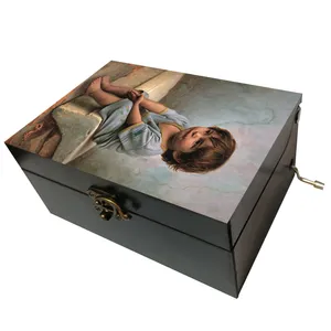 جعبه موزیکال مدل هندلی طرح نقاشی پسر بچه کد T1107