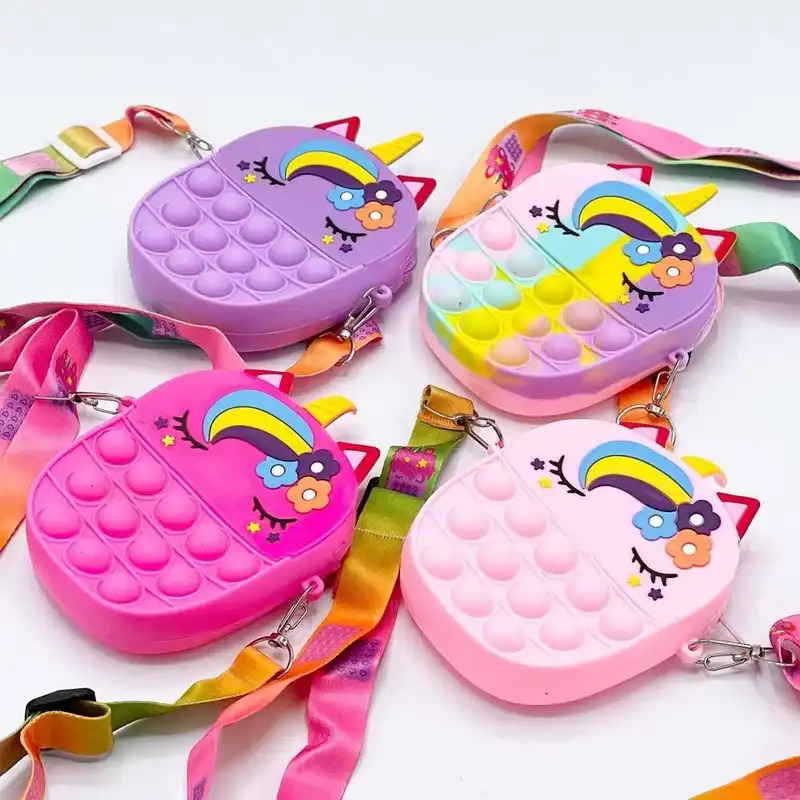 کیف دوشی بچگانه مدل سیلیکونی طرح یونیکورن