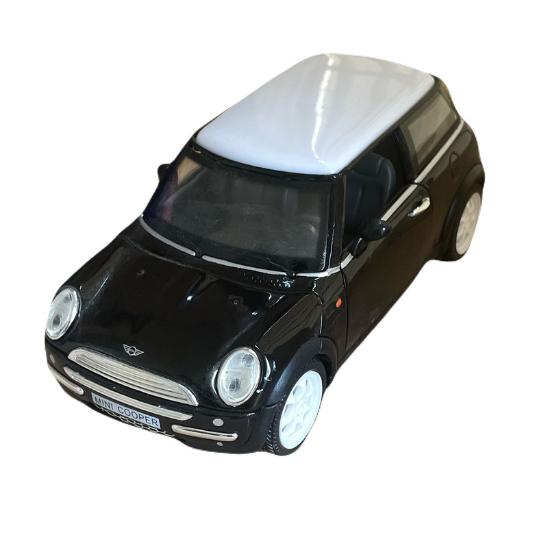 ماکت ماشین مدل MINI COOPER 2001