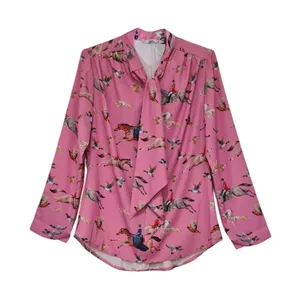 بلوز آستین بلند زنانه مدل کرپ فلور کرواتی کد ۵