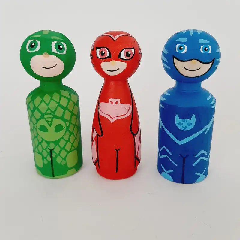 اسباب بازی چوبی مدل قهرمان های کوچولو مجموعه 3 عددی