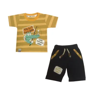 ست تی شرت و شلوارک نوزادی پسرانه کد 55