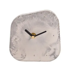 ساعت  رومیزی بتنی مدل ابر بادی کد HG006