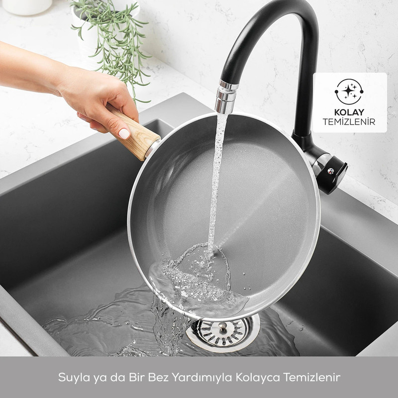 سرویس پخت و پز 14 پارچه کاراجا مدل Swiss Crystal Creamy