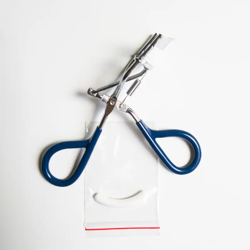 فرمژه مکس فکتور مدل KL-10