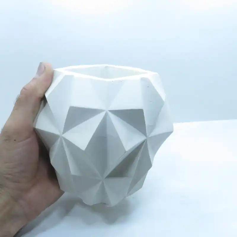 گلدان سنگی طرح هرمی کد 270