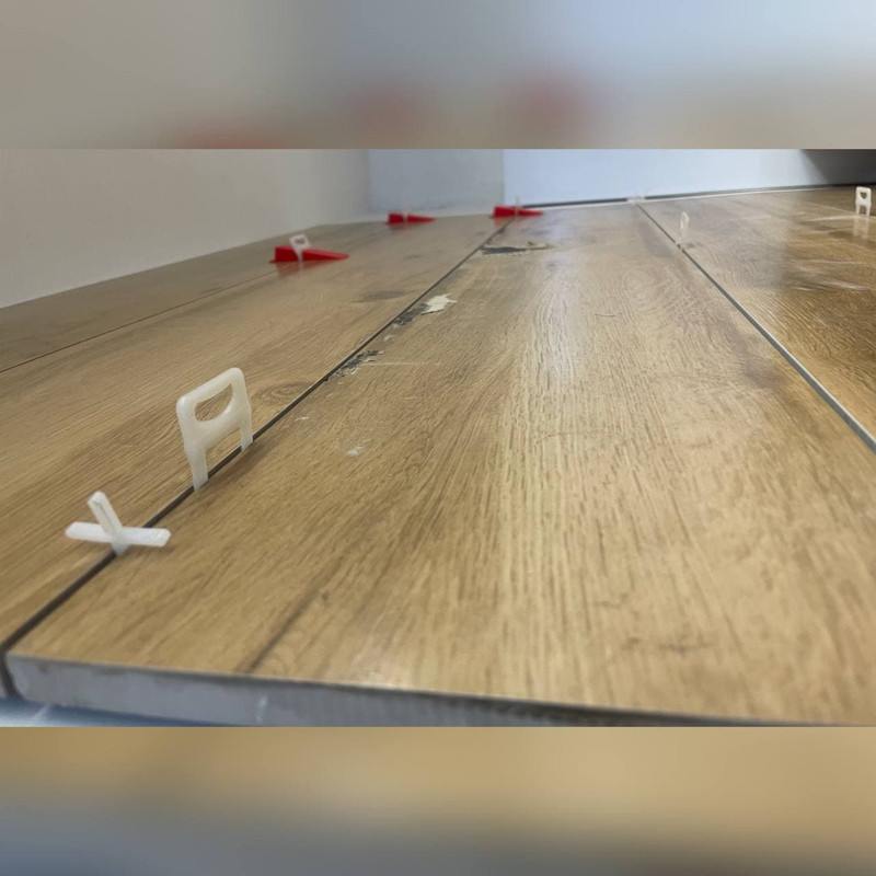 همتراز کاشی مدل کلیپس TK بسته 100عددی