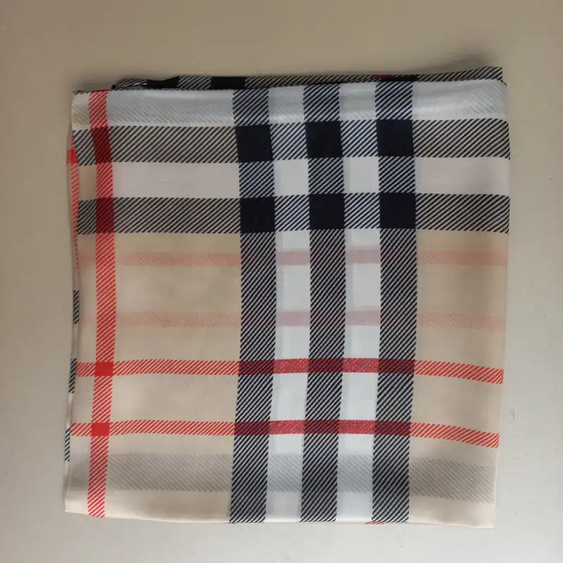 روسری زنانه  مدل ابریشم مجلسی مهمانی چهارخانه کد 55