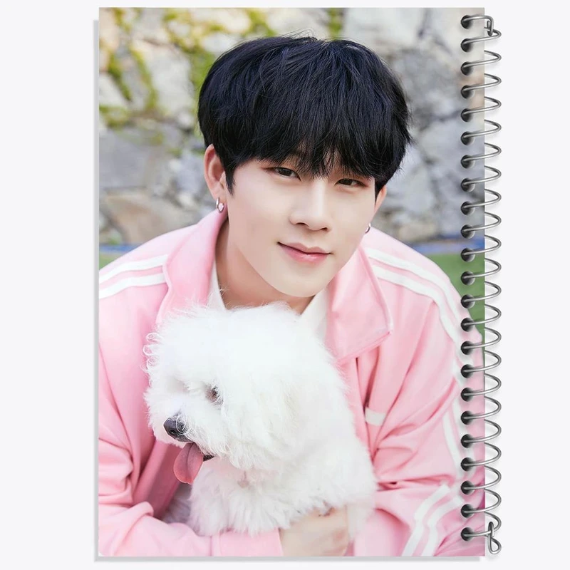 دفتر نت موسیقی 50 برگ خندالو مدل جوهان گروه مانستا اکس MONSTA X کد 21126