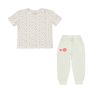 ست تی شرت و شلوار دخترانه تیتیش مدل 2471227-07