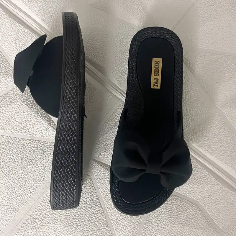 دمپایی زنانه مدل روناک 23500000